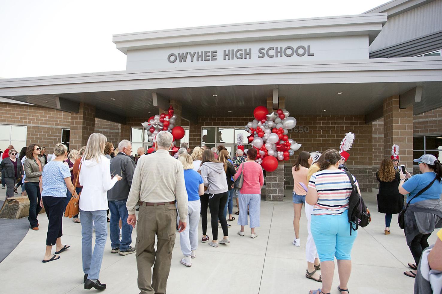 Meridian community celebrates opening of Owyhee High School Local