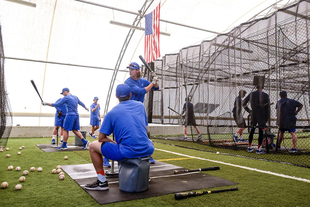 They Have Just 12 Players And No Place To Play But The Boise State Baseball Team Is Back Practicing For The First Time Since 1980 Boise State Baseball Coverage Idahopress Com