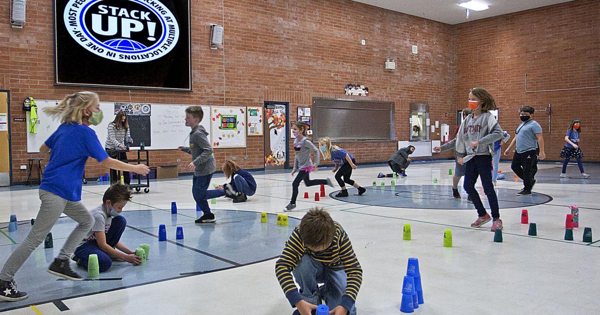 Elementary school students sport stack to break world record | Local ...