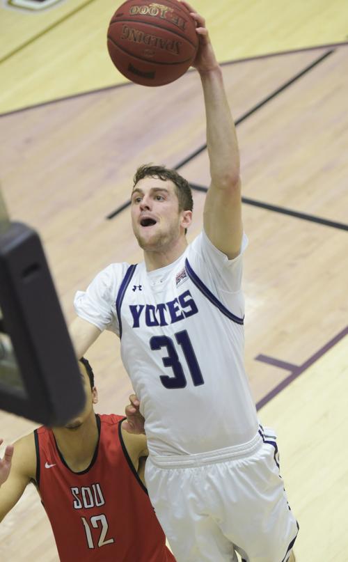 College Of Idaho Vs Southern Oregon Basketball Idahopress Com