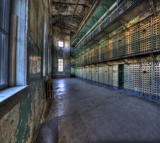 Old Idaho Penitentiary shows off history of lovestruck inmates