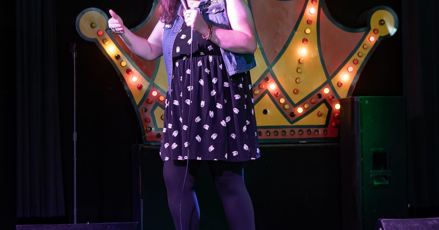Local comedian tackles trauma with jokes — and is killing it - Vimarsana News