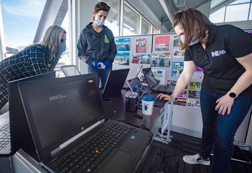 Idaho Business For Education Collects Donated Computers For School Districts Coronavirus Idahopress Com