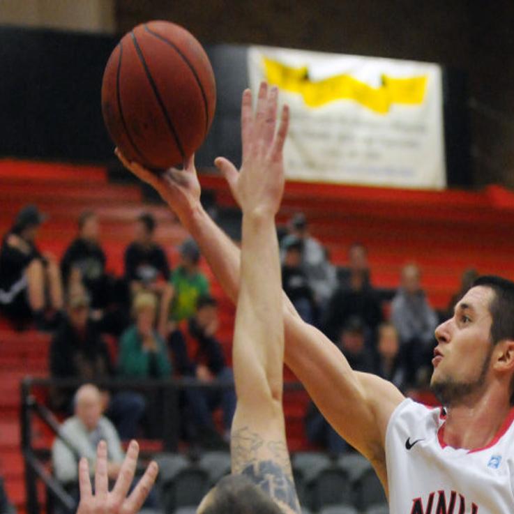 Northwest Nazarene Men S Basketball Plays Western Washington
