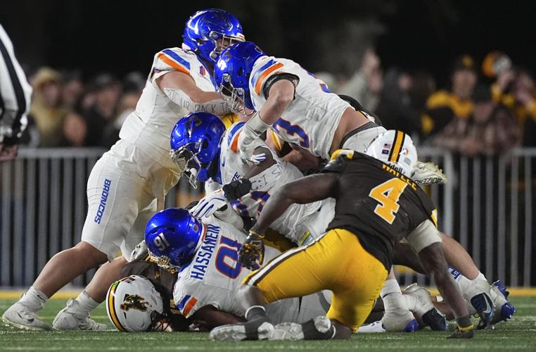 Bronco defense stands tall in second half of win vs. Wyoming | Boise ...