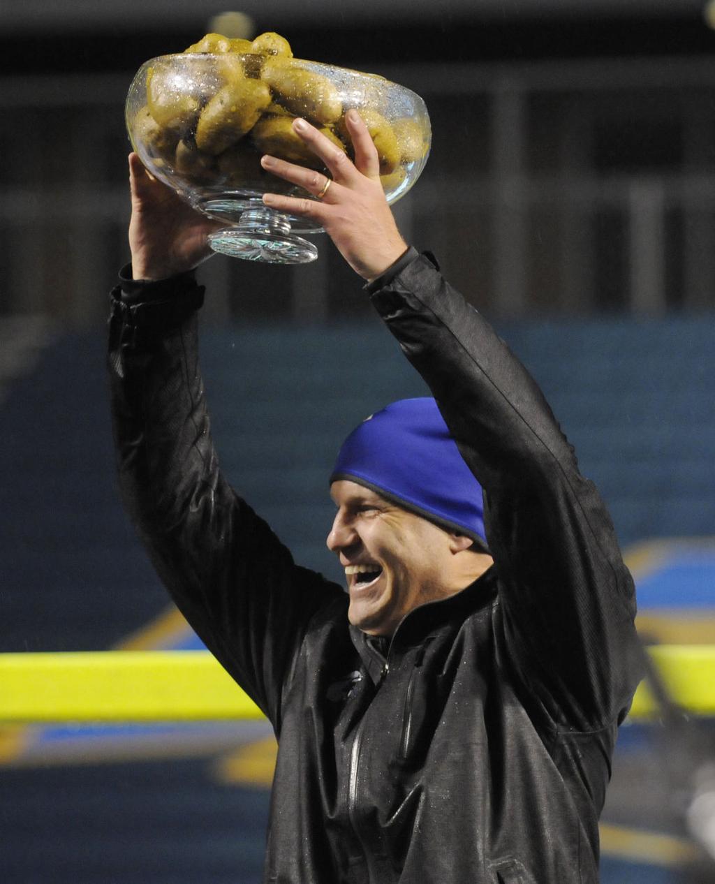Key swing leads Air Force to win in Potato Bowl | Boise State Football  Coverage | idahopress.com