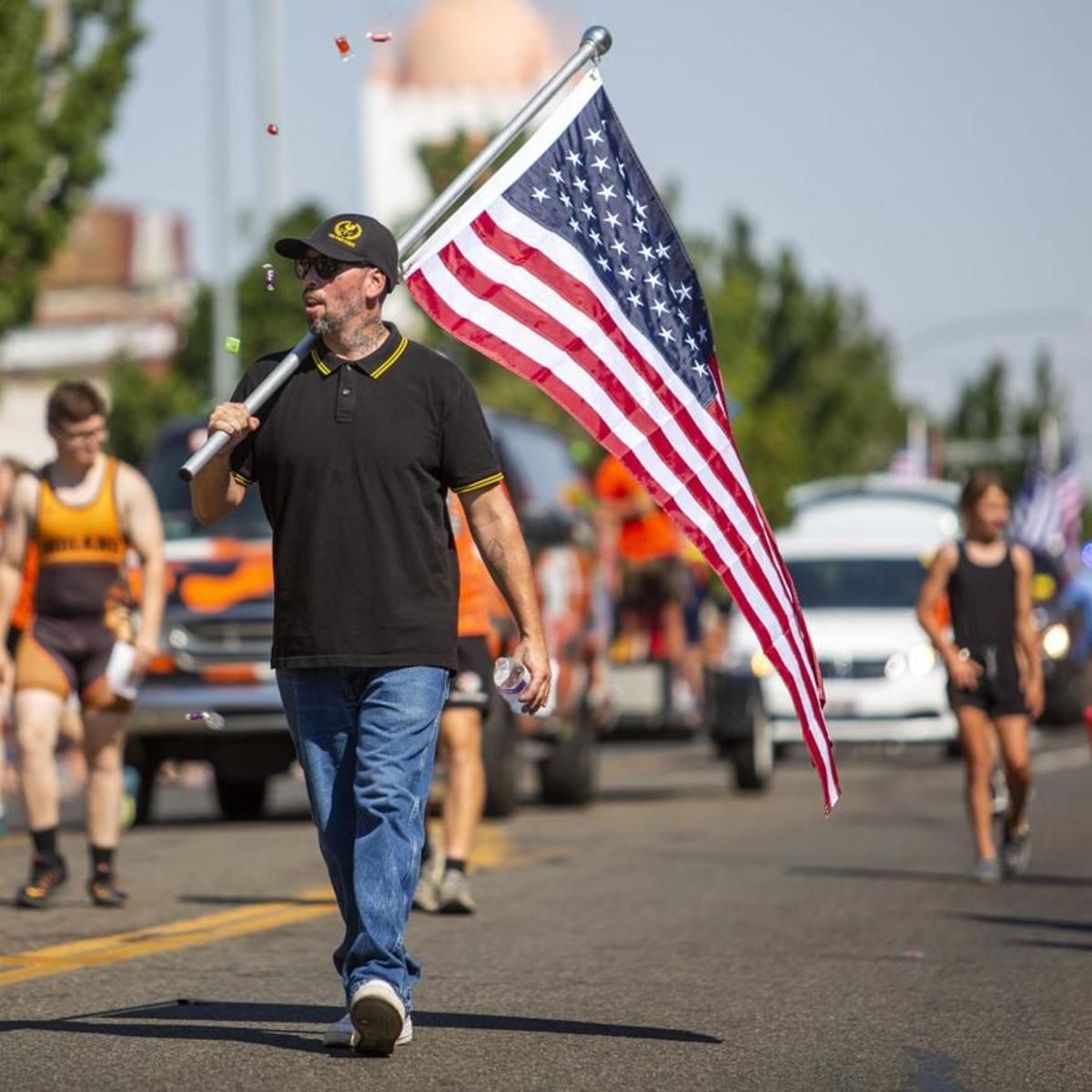Buhl Christmas Parade 2022 Far-Right Proud Boys March In Parade In South-Central Idaho | Local News | Idahopress.com