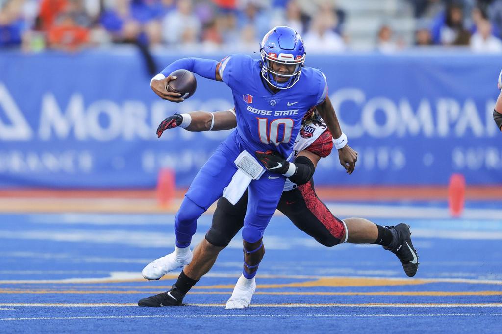 Taylen Green named Boise State's starting quarterback as Hank Bachmeier era  officially ends - Bronco Nation News