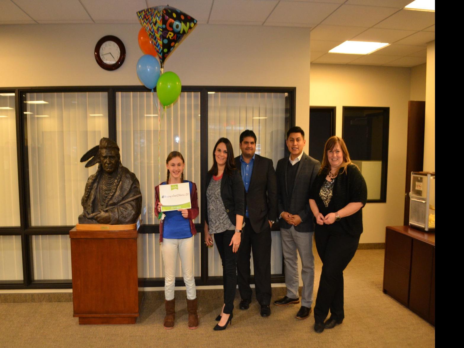 Middle School Student Wins 100 Scholarship For Good Grades