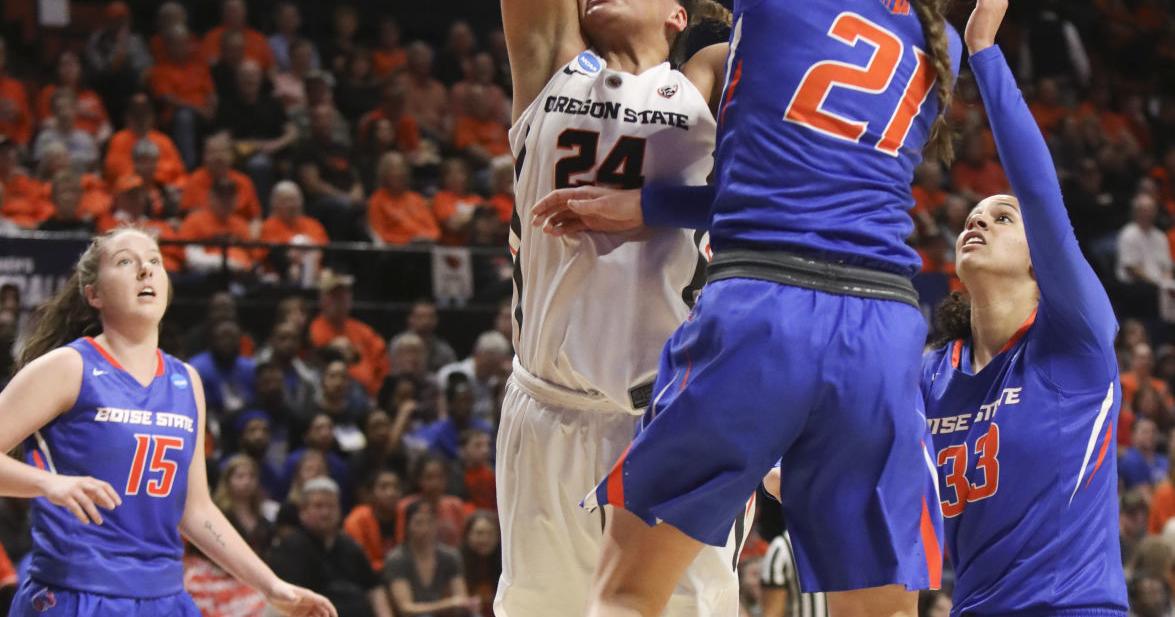 Boise State sees late lead slip away as Broncos fall to Oregon State in ...