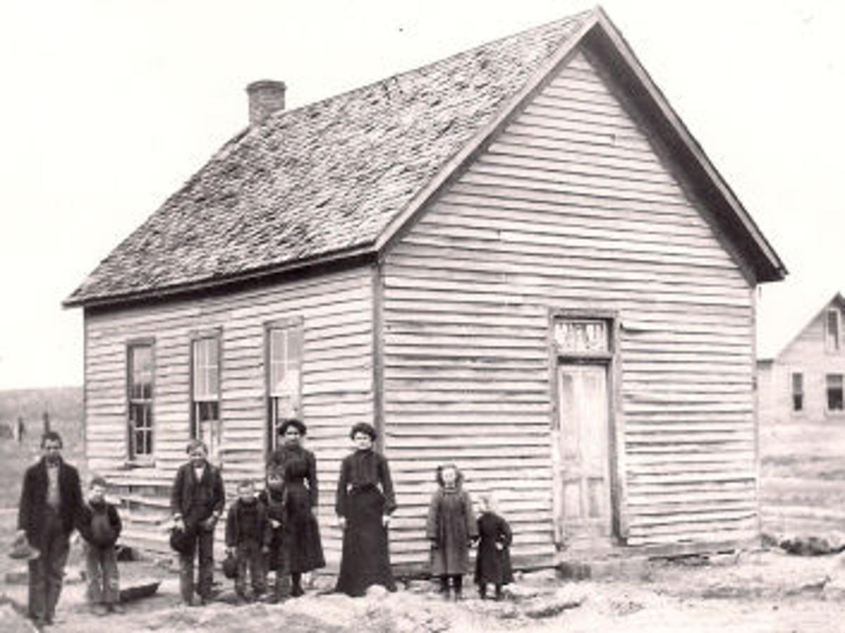 The Gill Pioneer Family Established A Way Station Moments Idahopress Com