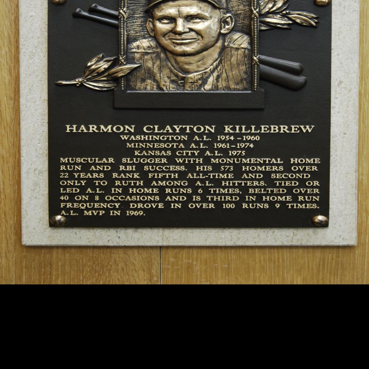 Hall of Fame slugger Killebrew dies of esophageal cancer at 74