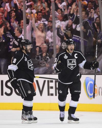 Special 'Hockeywood' event helps Kings kick off 2022 puck campaign