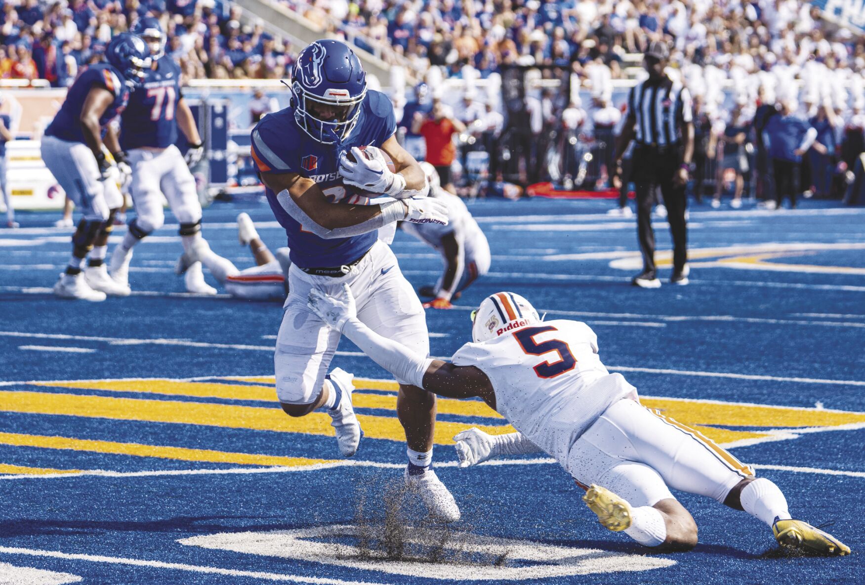 MIKE PRATER: Boise State Grinding Hard To Save This Strange Football ...