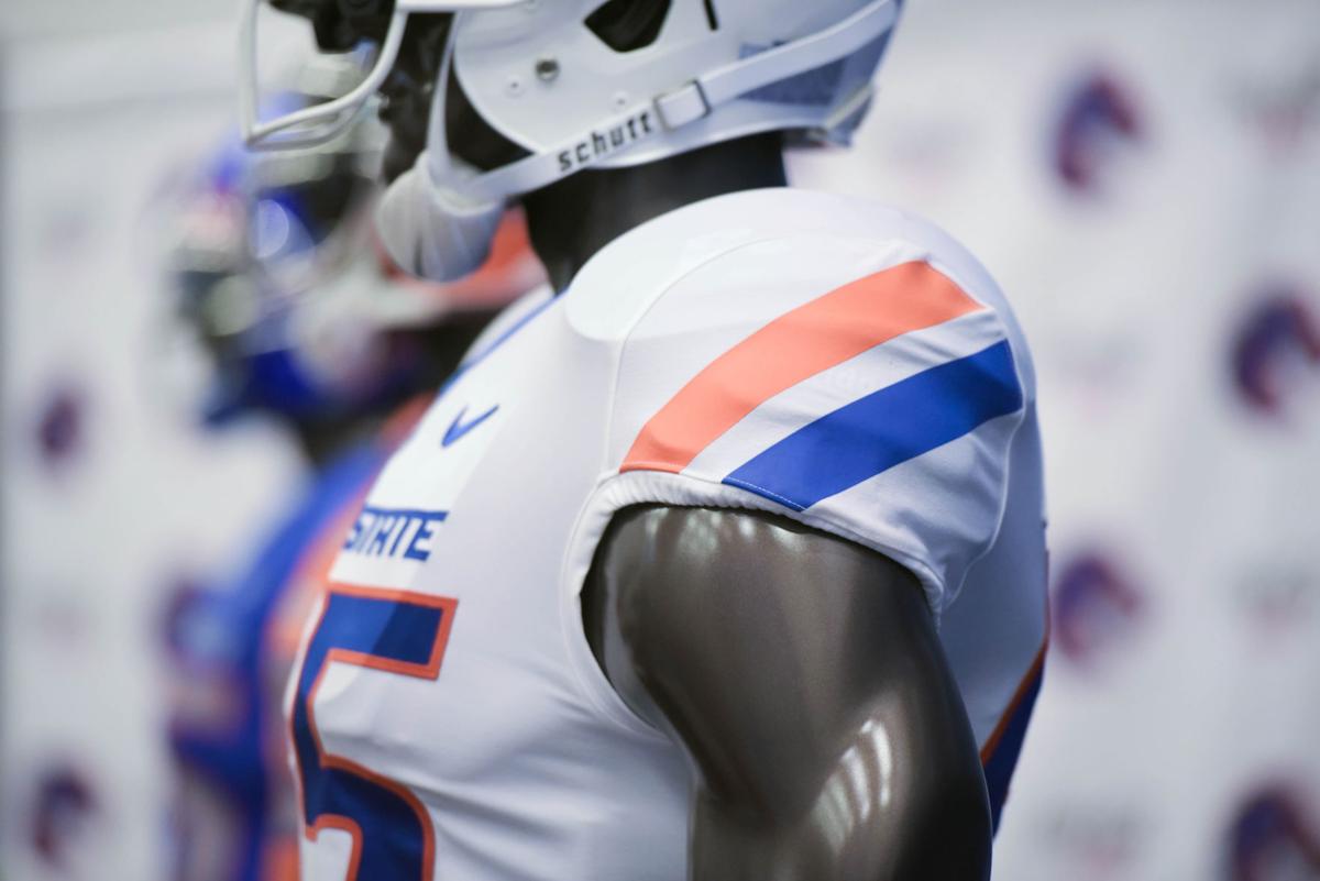 Boise State Reveals New Football Uniforms Blue Turf Sports