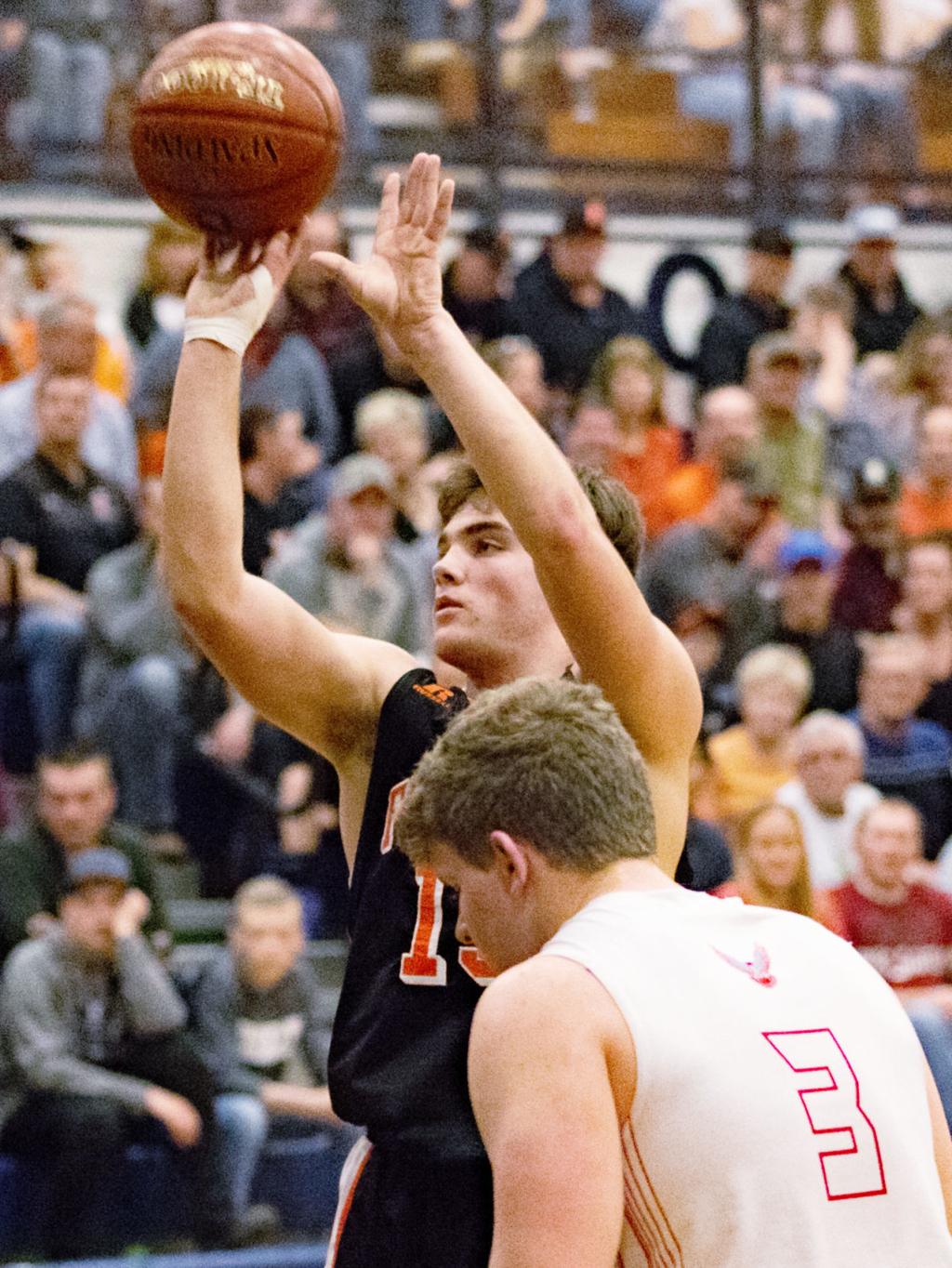 Fruitland Cruises Back To 3a Title Game With Easy Win Over Marsh