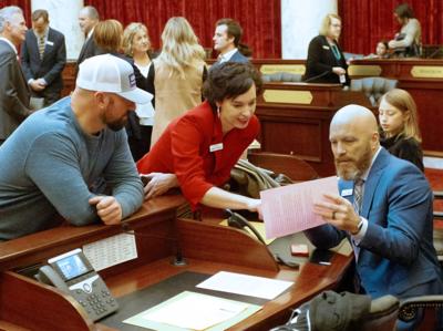 ID_Legislation_1st_Day__375.jpg Nichols Lenney visit on Sen floor