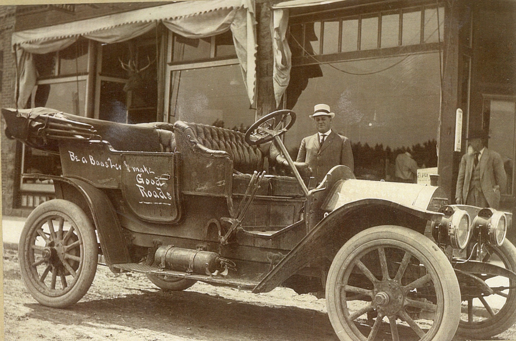 idahostatejournal.com - LESLIE MICKELSEN
Bingham County Historical Society - Early Blackfoot autos