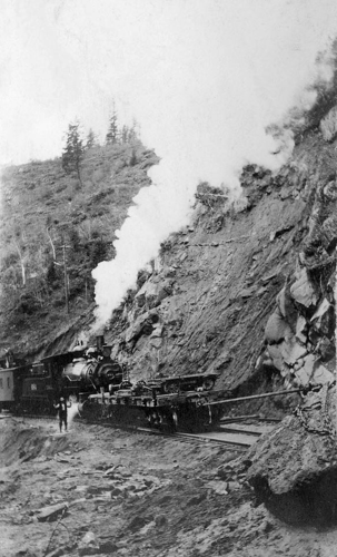 Bear Gulch abandoned Railroad Tunnel on fire
