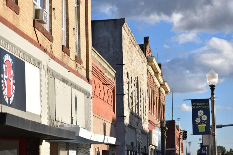 Married BYUIdaho students find cheaper housing in St. Anthony East