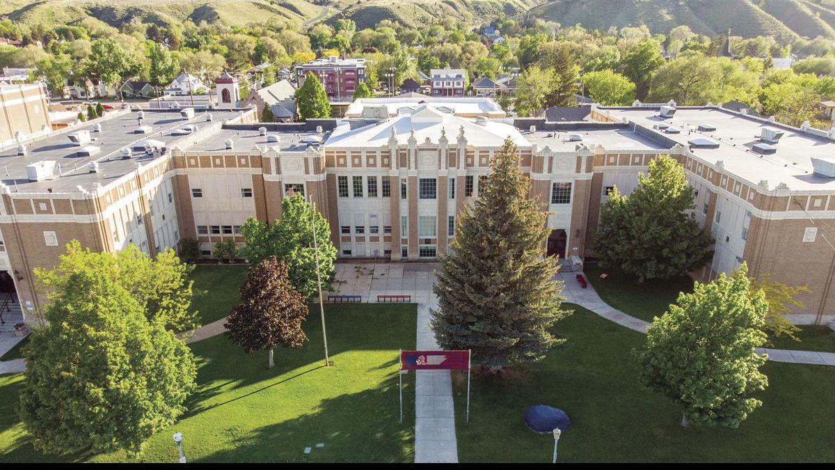Get Wallpaper New Ghost Hunters Show Will Apparently Feature Haunted Pocatello For Android