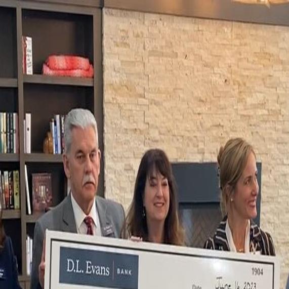 D.L. Evans Bank donation to St. Luke's Respite House | Community |  idahostatejournal.com