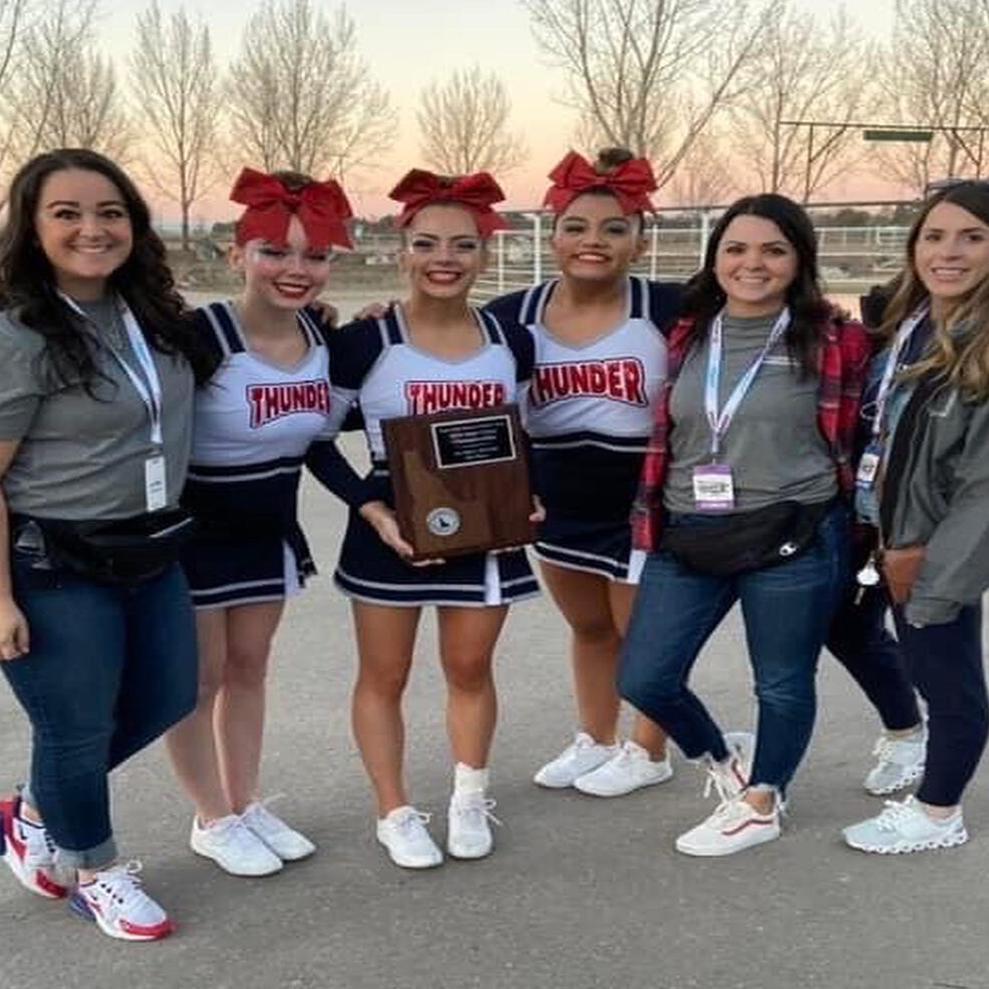 Pocatello High School cheer team off to state championship after winning  district title, Local