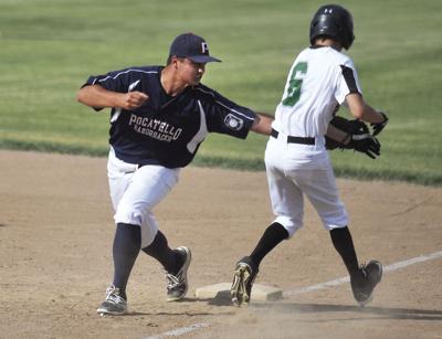 Razorbacks continue winning ways in sweep of Blackfoot