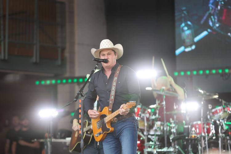 Photos of Jon Pardi concert at Portneuf Health Trust Amphitheatre in ...