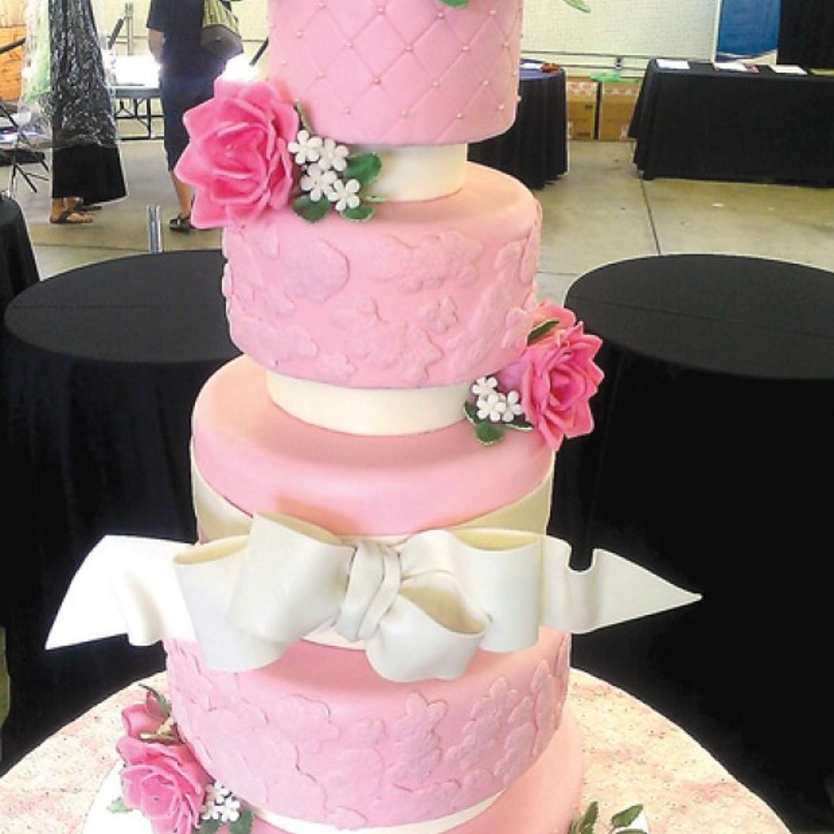 Controversy Arises Over Judging System At Fair S Cake Competition
