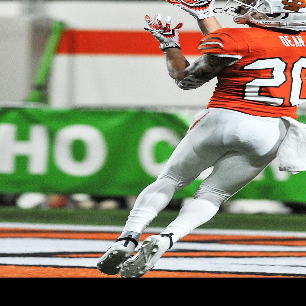 Mighty Michael Diminutive Dynamic Dean Dominates For Idaho State