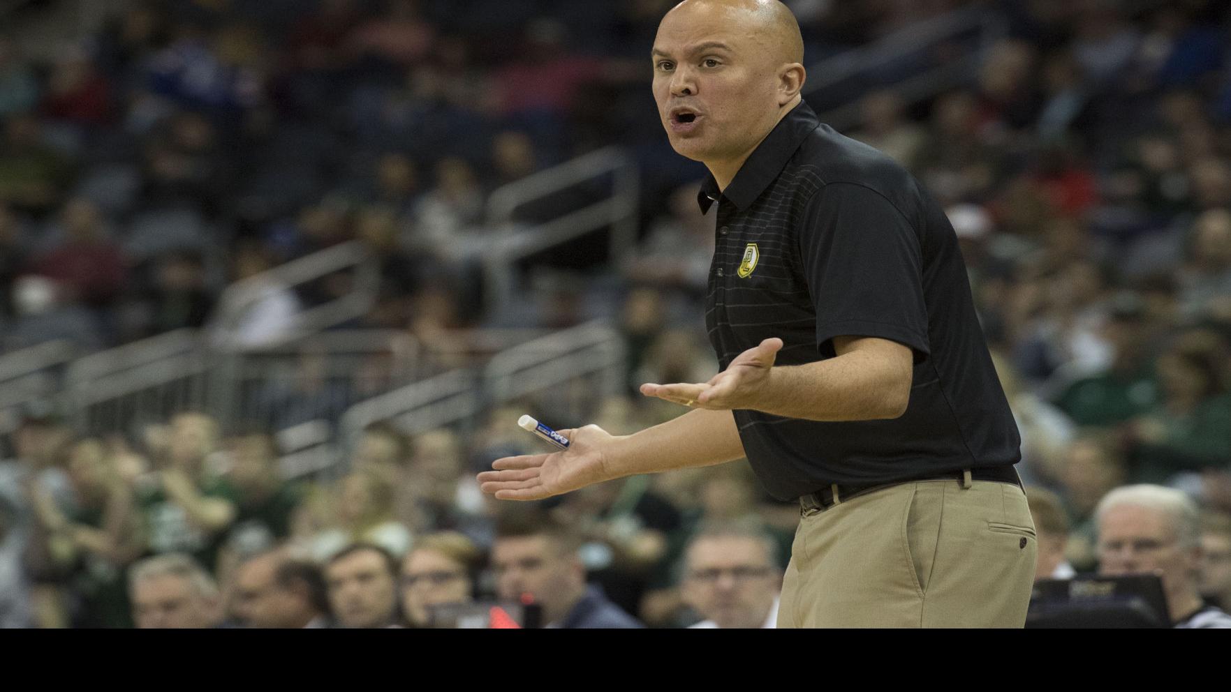 Ryan Looney Named Next Head Men S Basketball Coach At Idaho State