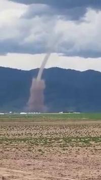 MINI-TWISTER IN ZAMBIA, AFRICA  This little tornado came out of nowhere! 