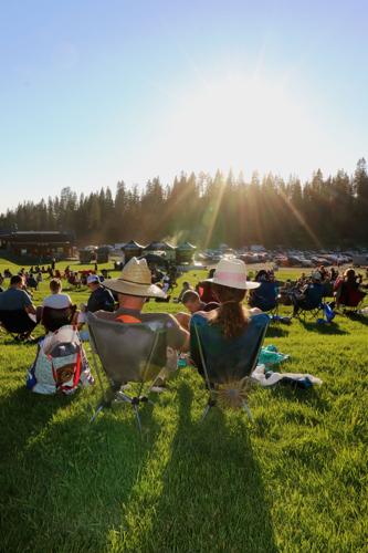 Brundage Concert Vert.jpg