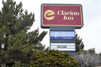 Clarion Inn closes