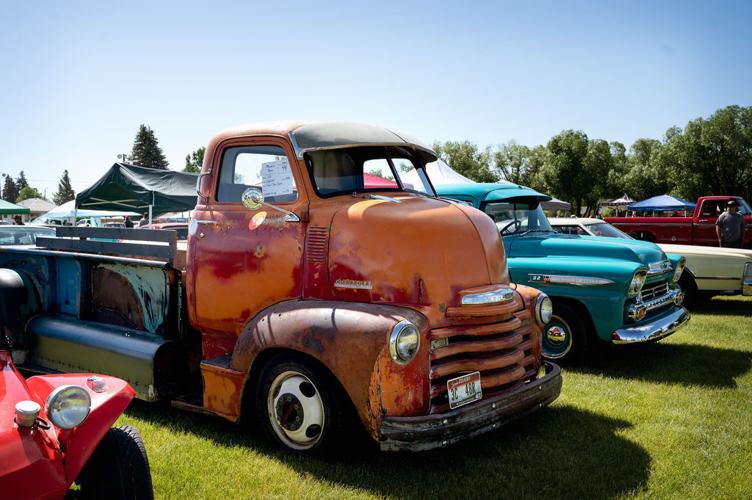 2025-ISJPizzaRunCarShow7485.jpg
