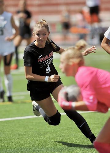 Highland girls soccer