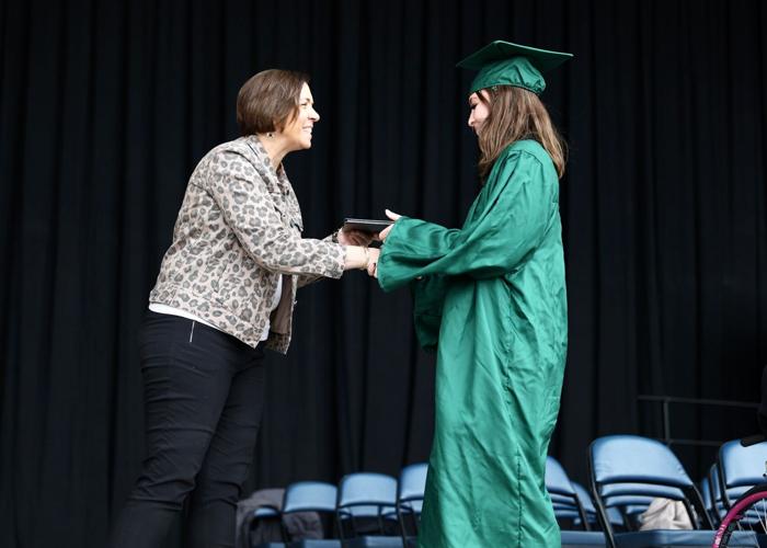 Photos of New Horizon High School graduation Freeaccess