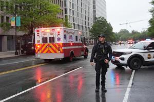 Suspect dead after opening fire near White House security checkpoint, Secret Service says