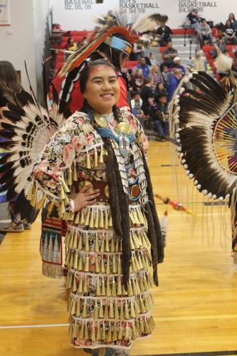 American Falls High School hosts big pow wow | Local ...