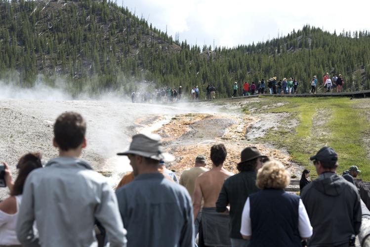 Yellowstone National Park Tourist / Tourism File