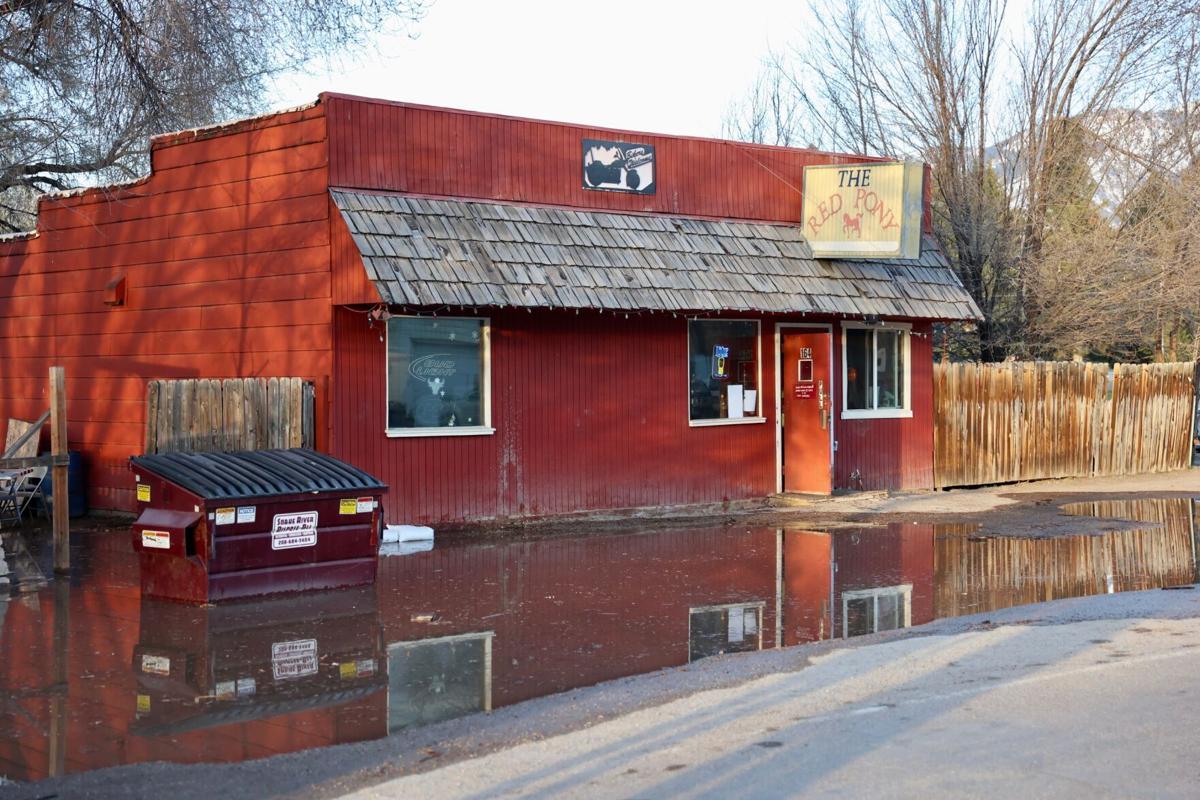 Town Saved About 100 Volunteers Work Late Into Night To Divert