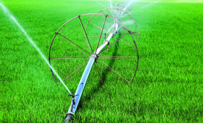 irrigation pivot