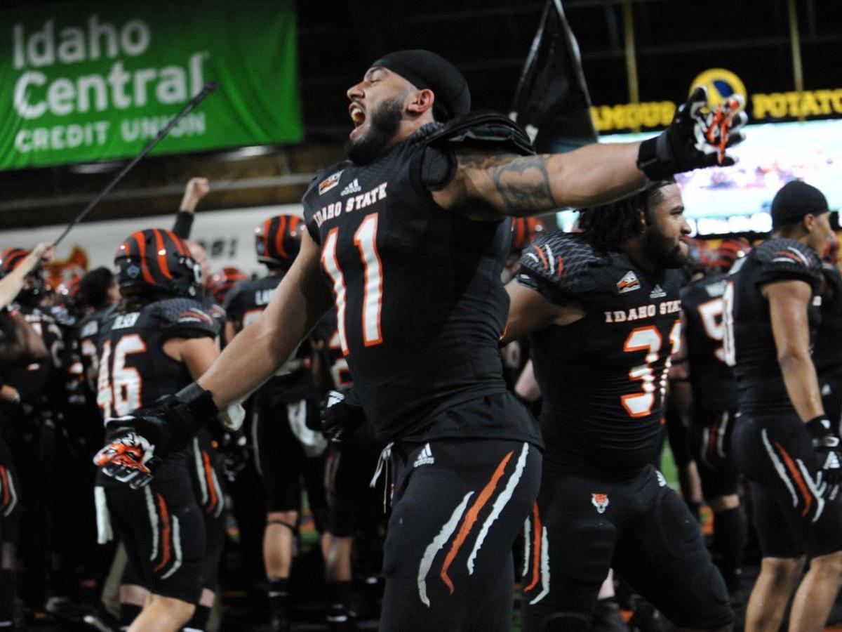 Idaho State Football Beats Idaho 24 22 After Late Defensive Stand Sports Idahostatejournal Com Idaho State Football Championship 2022