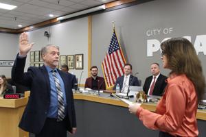 'My heart is in this': New mayor Mark Dahlquist begins tenure with packed City Hall ceremony