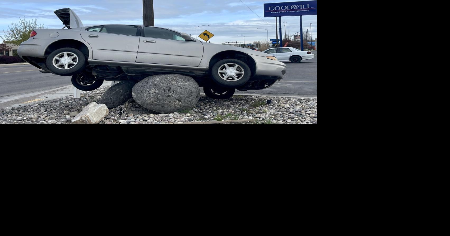 Police: Local man faces another DUI charge after his car leaves roadway ...