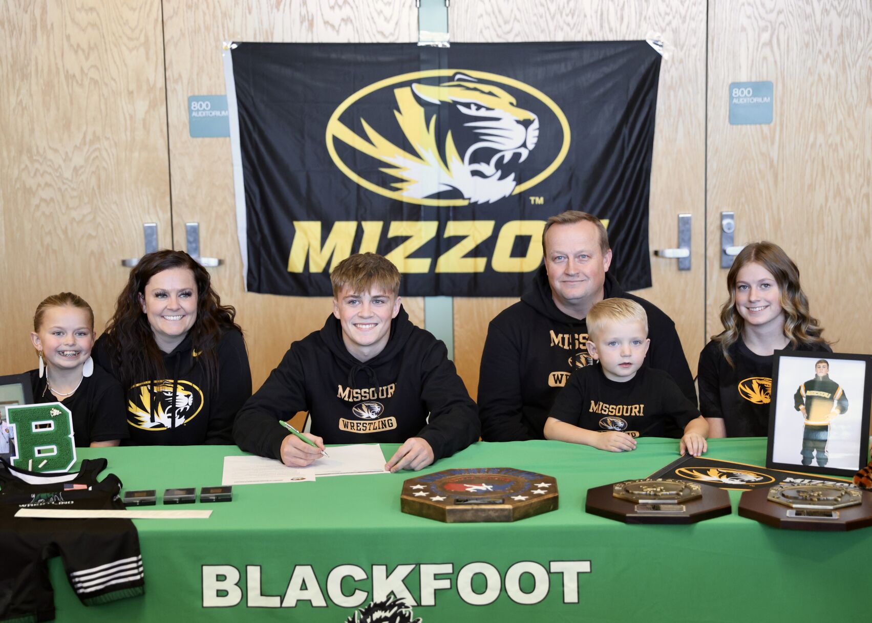Blackfoot’s Mauger, Whitney and Dahle sign letters of intent