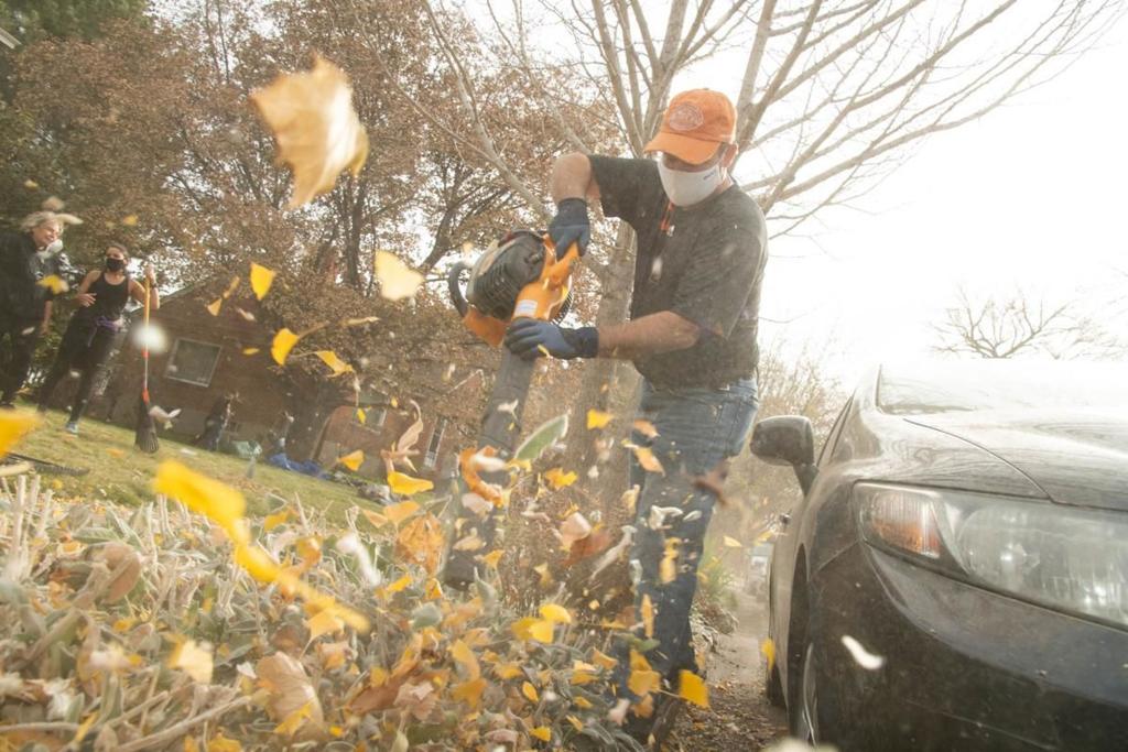 Pocatello Curbside Leaf Collection