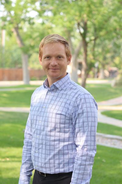 Dr. Daniel Sterner