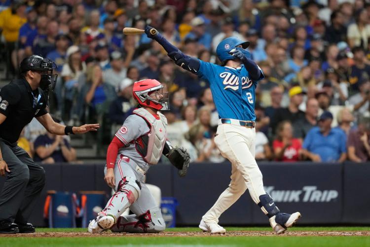 Reds Brewers Baseball